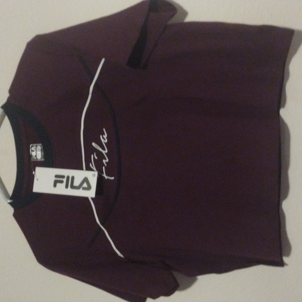 A New woman Fila crop top